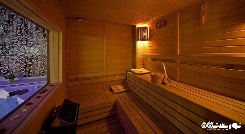 نمای سونا خشک هتل امیرا